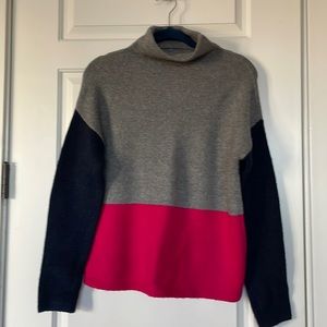 Women’s Sweater